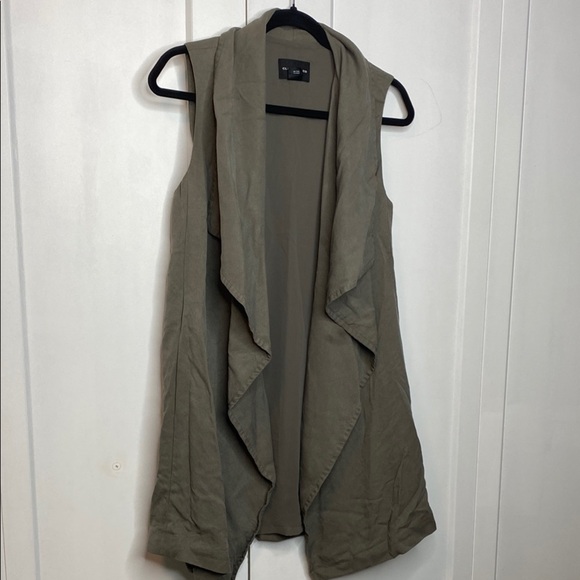 Club Monaco Gray Textured long vest Blazer - 0 - silk - Picture 1 of 5